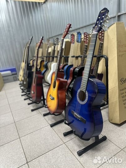 Классическая гитара 39