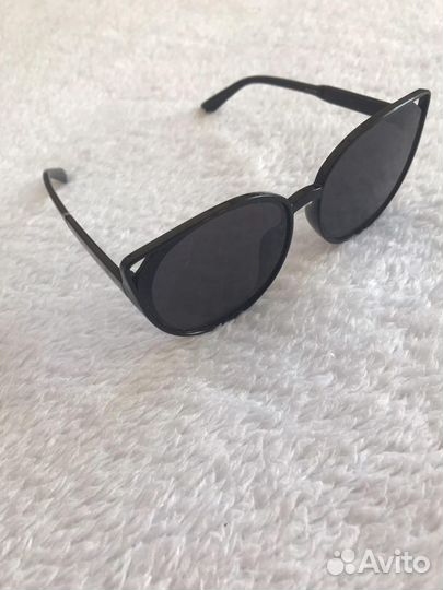 Солнцезащитные очки