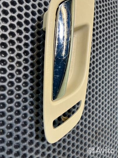 Ручка двери внутренняя лев. перед. Cadillac Escala