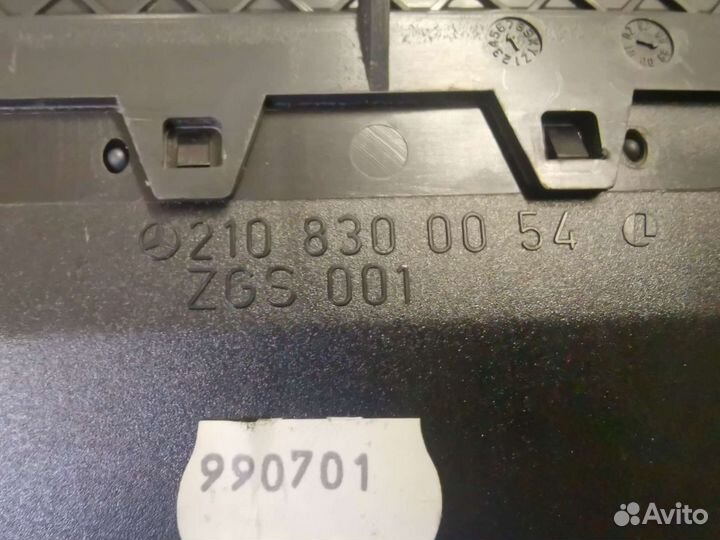 Дефлектор воздушный Mercedes w210