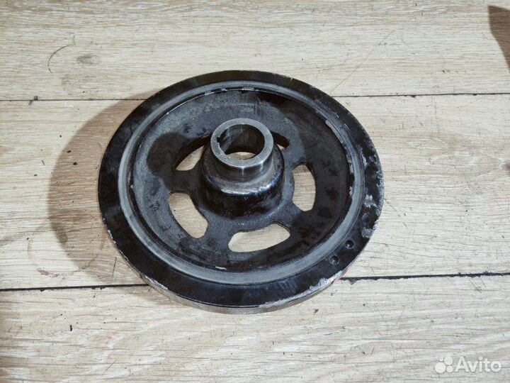 Шкив коленвала A6110300303 Mercedes-Benz C-Class