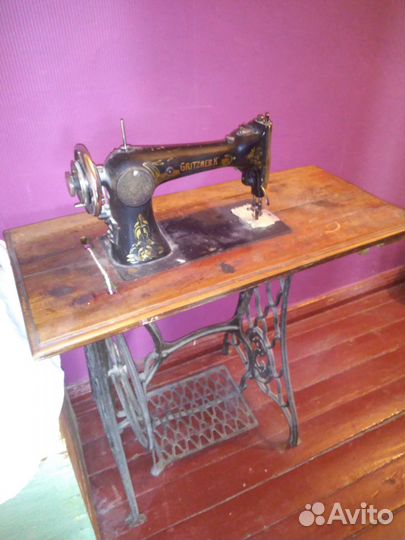 Швейная машинка Gritzner