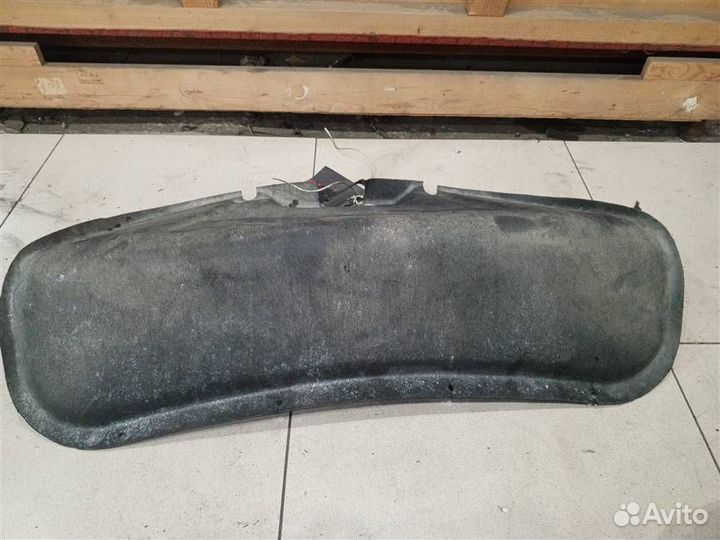 Обшивка крышки багажника Ford Focus 2 2004-2008