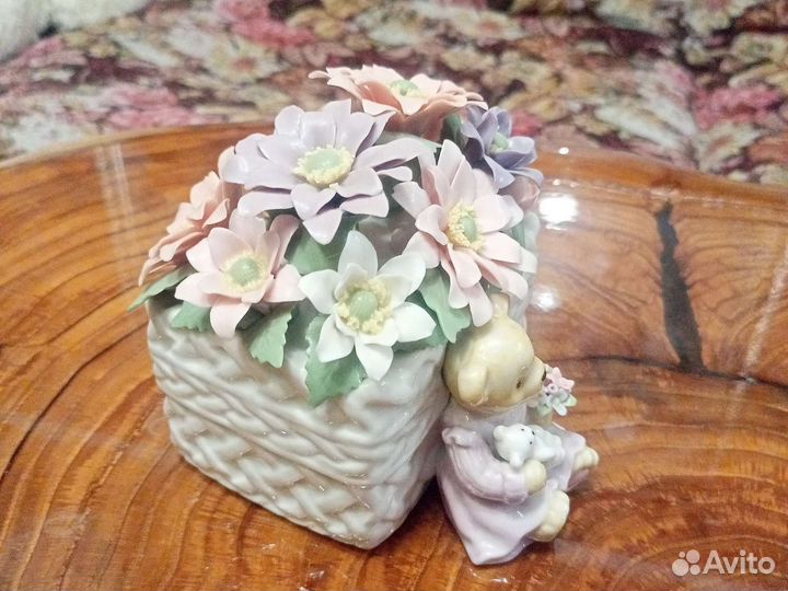 Фарфоровые статуэтки италия