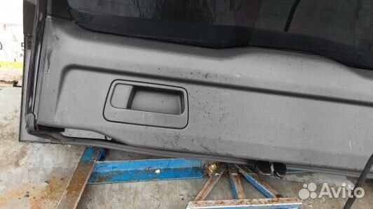 Дверь 3-5 volvo XC90 1 (8NT17GF01)