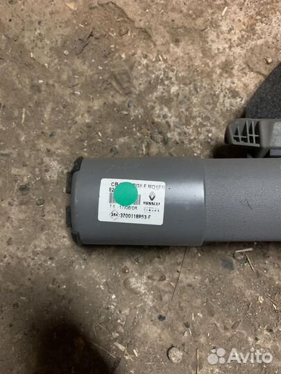 Полка-штока рено сценик 2