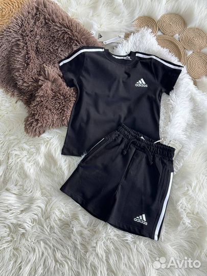 Костюм на мальчика Zara