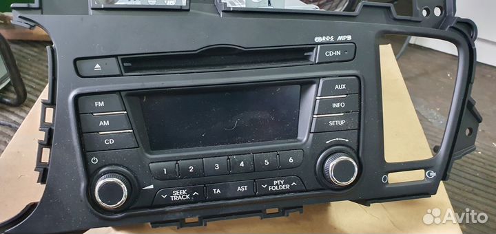 Магнитола kia optima 961702t300ca