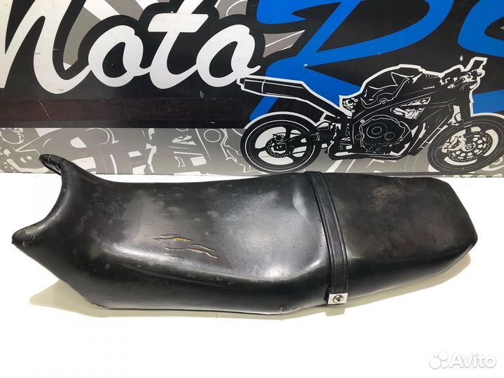 Сидение Yamaha FZ 250 Phazer 1985г