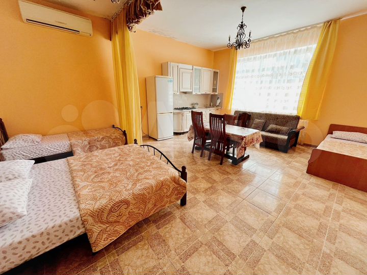 Комната 50 м² в 1-к., 1/1 эт.