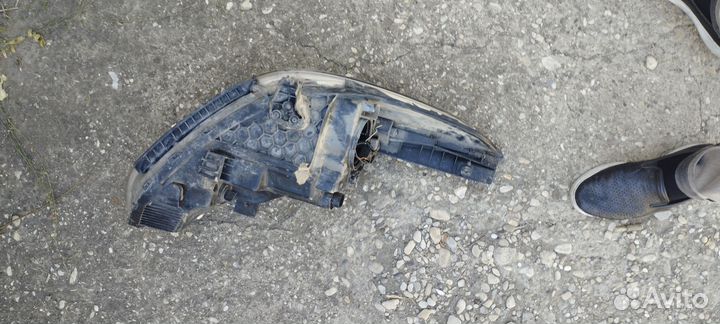 Фара Солярис 2017 год