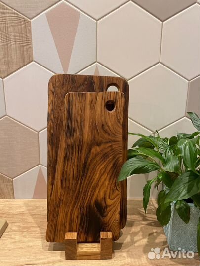 Доске разделочная. Цельное дерево. Дуб. Гравировка