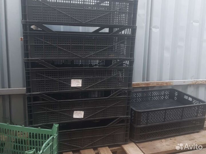 Пластиковая тара, молочные яшики Б/У. картон