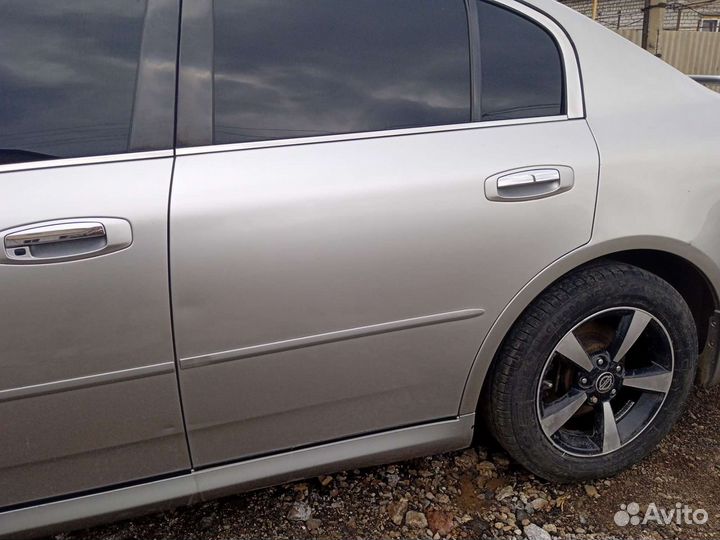 Дверь задняя левая Ниссан Скайлайн v35