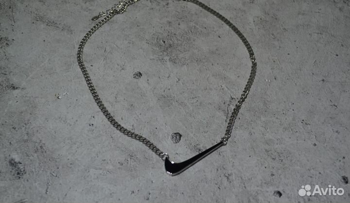 Цепочка Nike