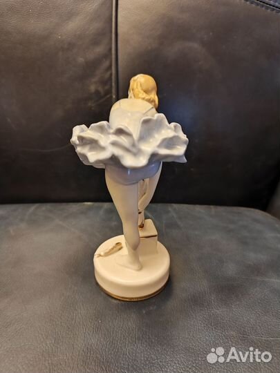 Статуэтка фарфор СССР Дулево 16,5 см