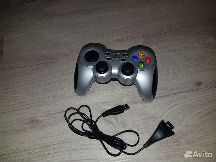 Logitech f710 джойстик для Батискафа