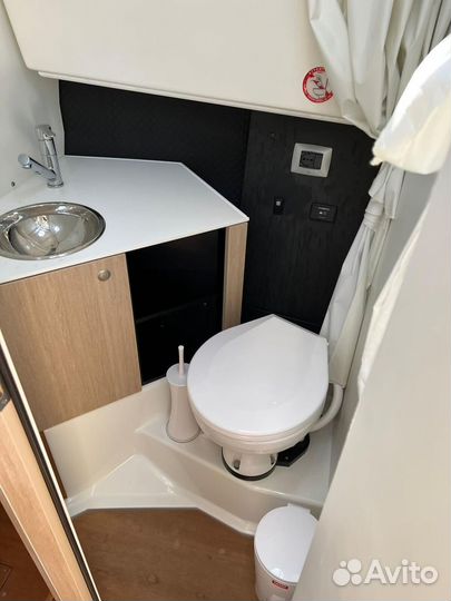 Моторная яхта Е30 Местонахождение Матаро