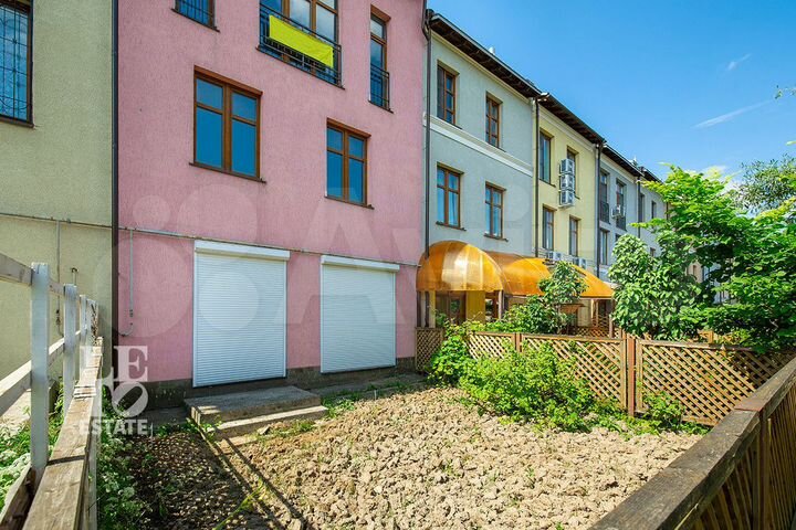 Таунхаус 197,3 м² на участке 4,9 сот.