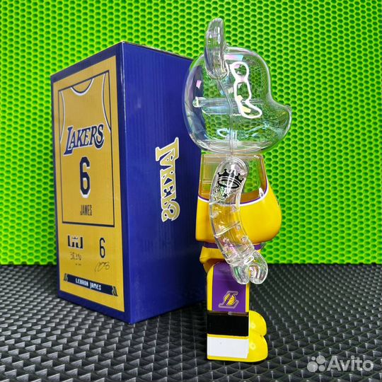 Bearbrick 28 см Lakers 400%