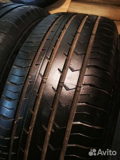 Toyota Camry V70 215-55-17