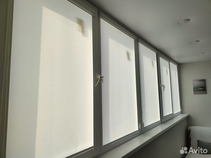 Рулонные шторы Блэкаут. Выезд дизайнера бесплатно