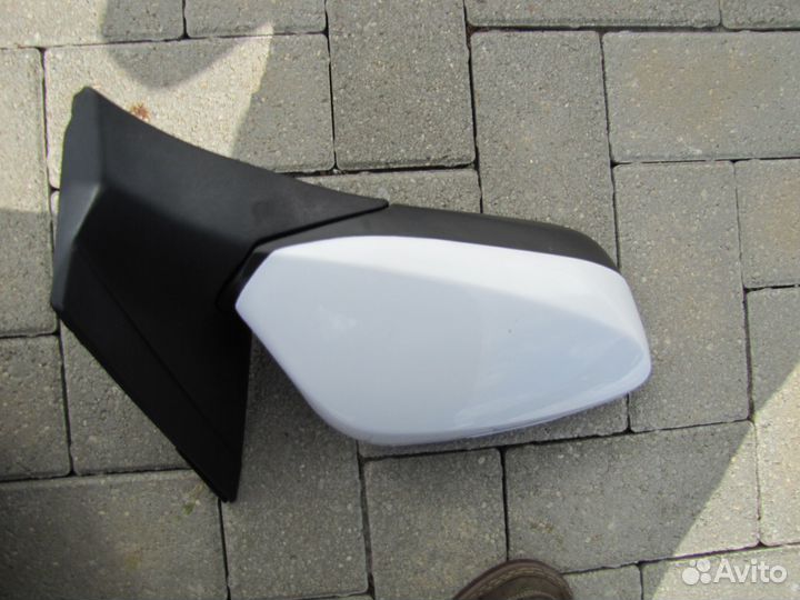 Hyundai Solaris зеркало боковое правое 2010-2017