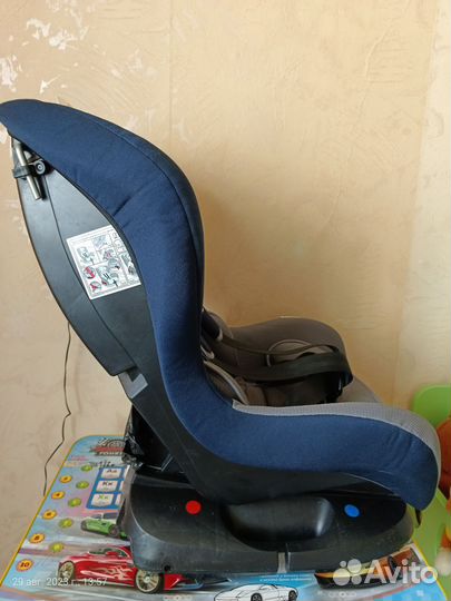 Детское автокресло 0-18кг
