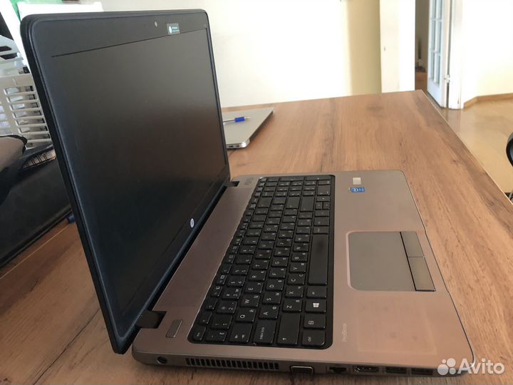Ноутбук HP на запчасти