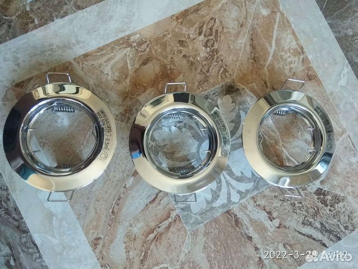 Плафон потолочный (сплот встраиваемый)