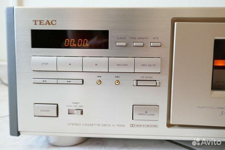 Teac V-7000