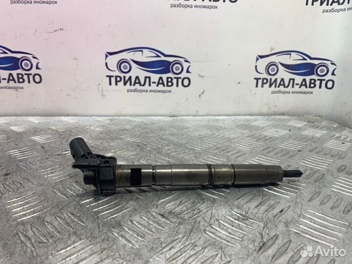 Форсунка топливная дизель Touareg 059130277AH