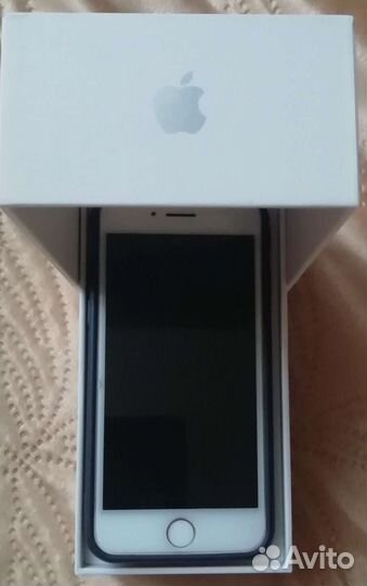 Телефон iPhone 8 бу