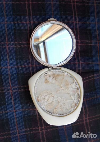Зеркальце раскладное