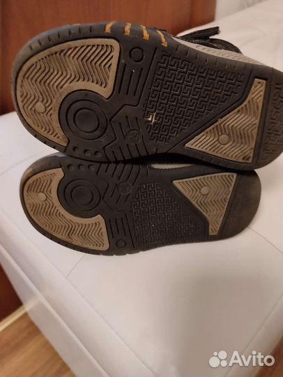 Ботинки демисезонные 24 размер бу