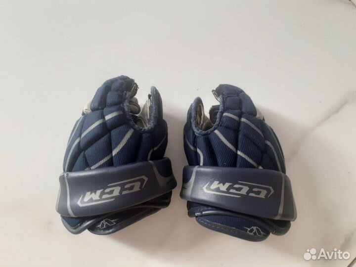 Краги хоккейные 9