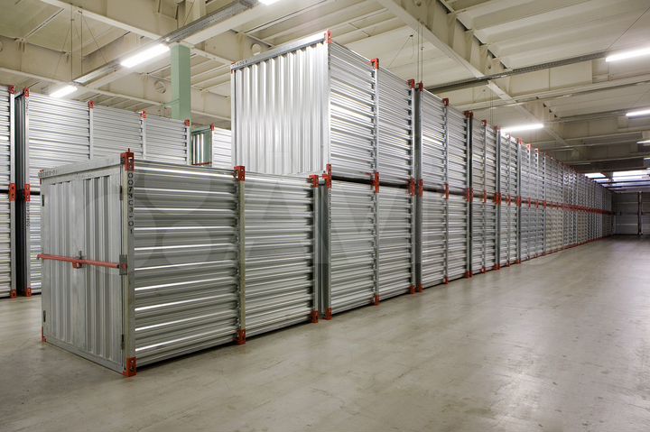 Кладовка для хранения вещей при ремонте