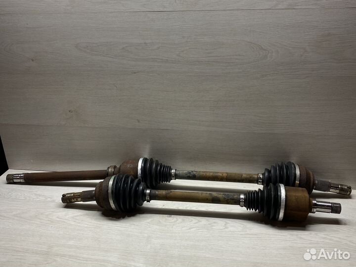 Привод передний правый левый на Пежо Боксер