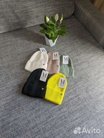 Шапка женская вязаная