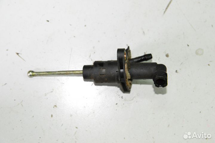 Главный цилиндр сцепления golf 4 audi