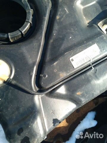 Бензобак, бак топливный Ford Focus 2