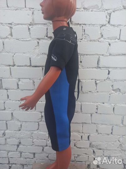 Гидрокостюм оригинал 10-12 лет