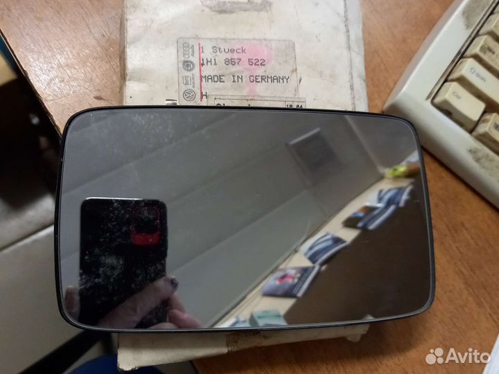 Стекло зеркала правого VW golf III Vento