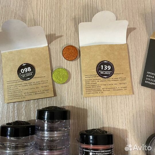 Тени, румяна, тестер стаки Tammy Tanuka