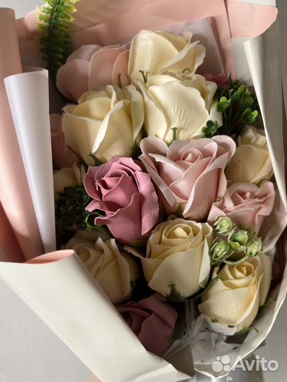 Букет роз из мыла на выпускной