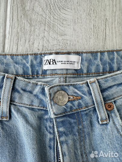 Джинсовые шорты zara 36