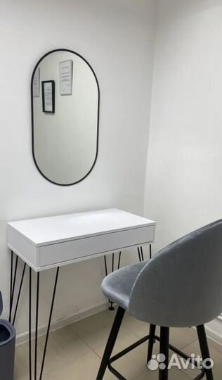 Туалетный столик