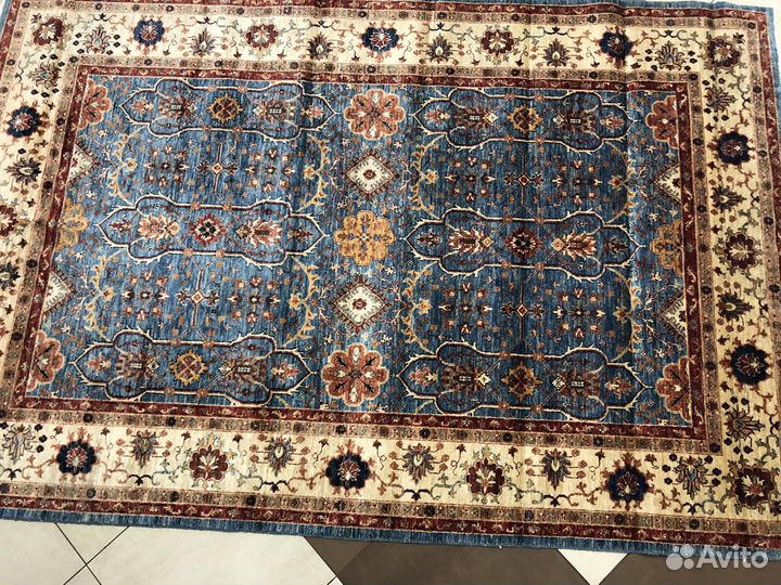 Ковер ручной работы