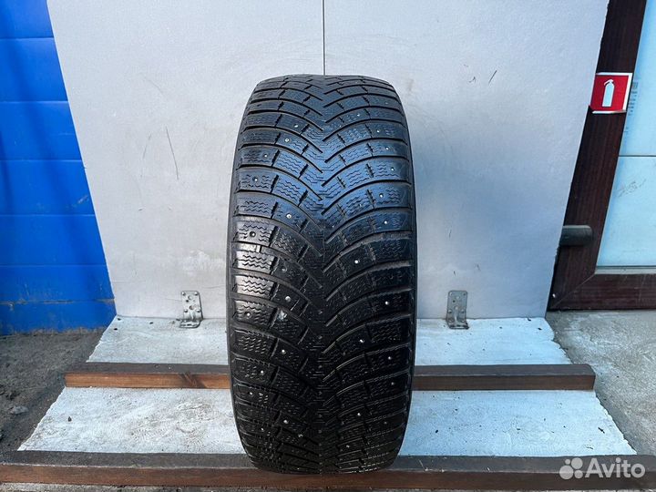 Michelin X-Ice North 2 225/55 R17
