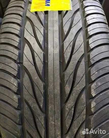Maxxis MA-Z4S Victra 245/35 R20 и 275/30 R20 97W